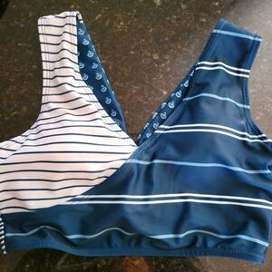 Nani swimwear Switch V Crop